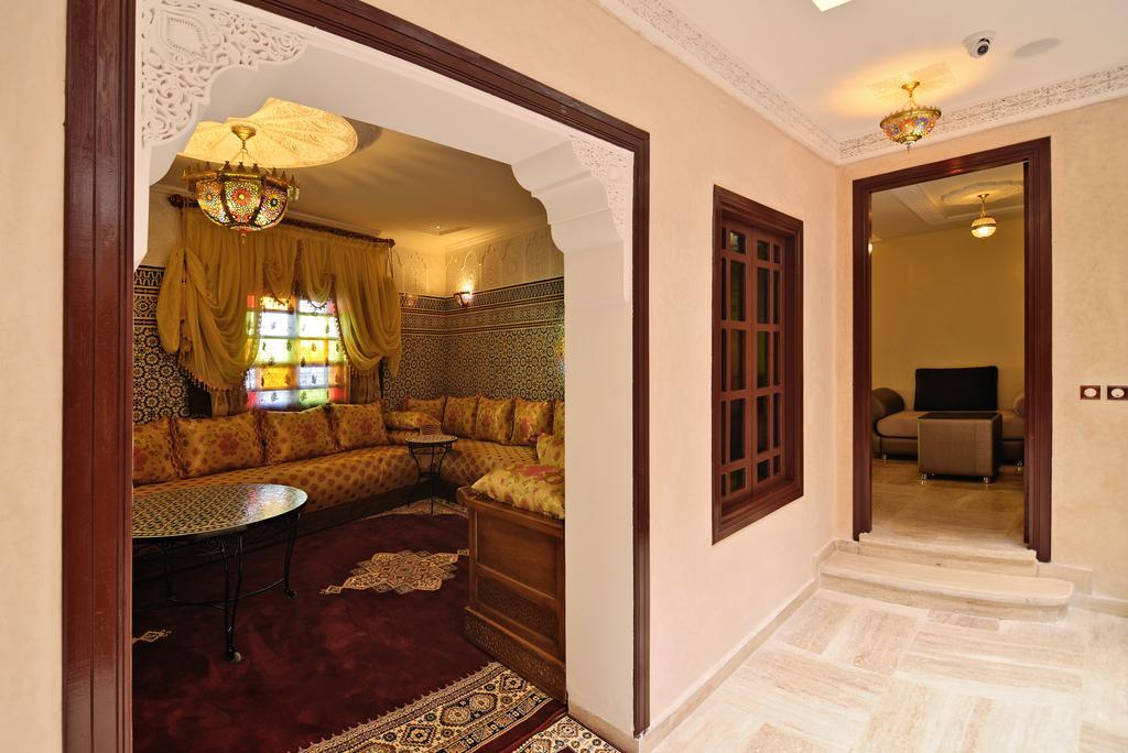 Hotel Blue Sky Fez Bagian luar foto