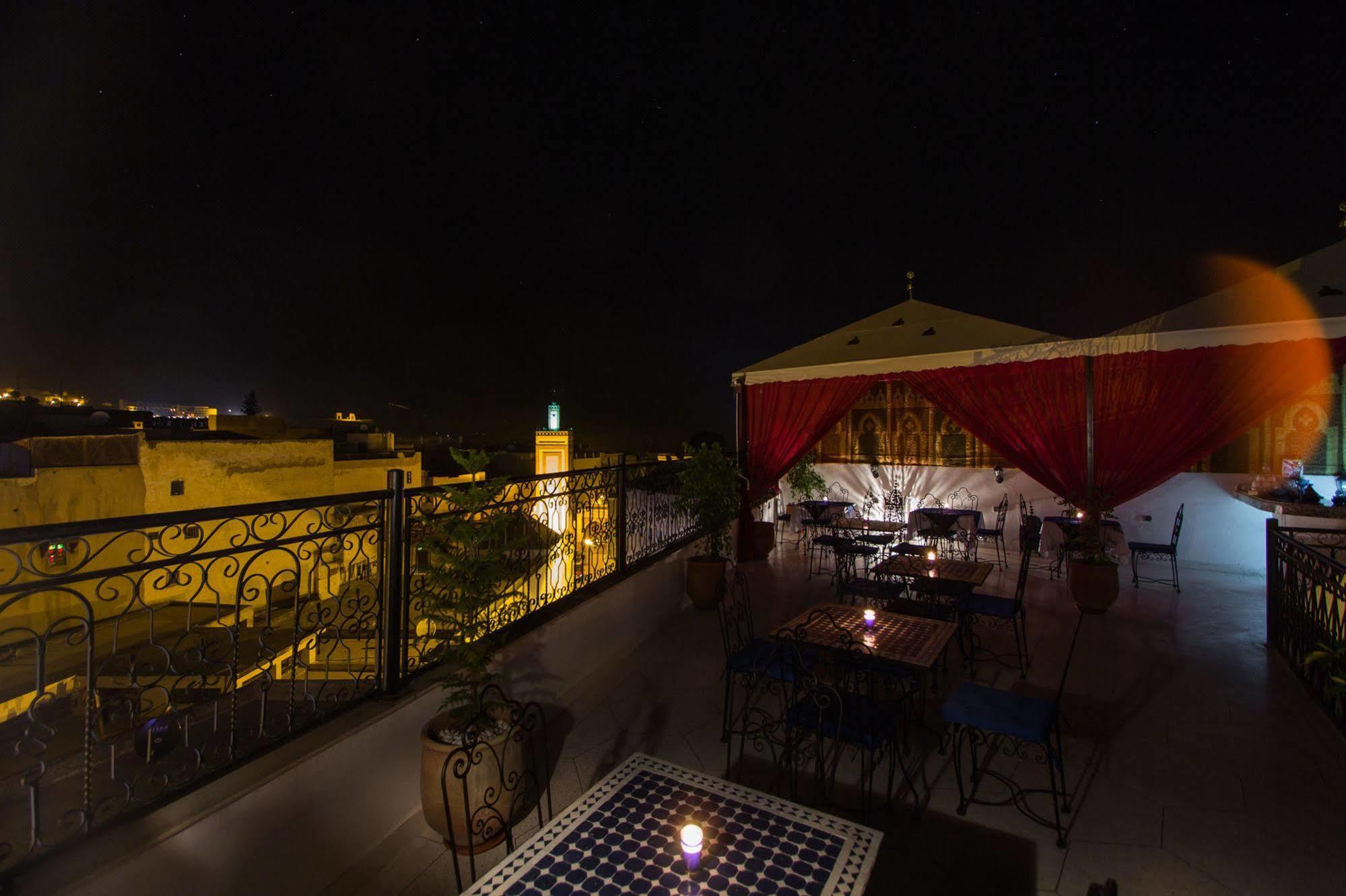 Hotel Blue Sky Fez Bagian luar foto