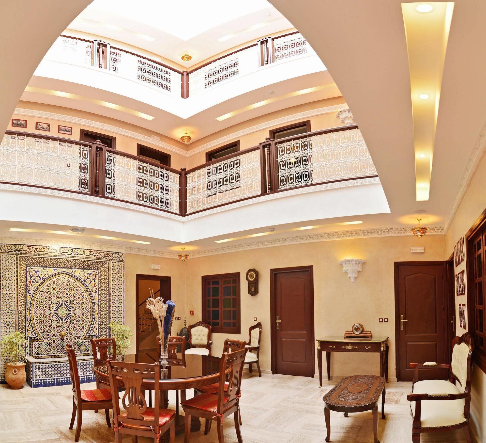 Hotel Blue Sky Fez Bagian luar foto