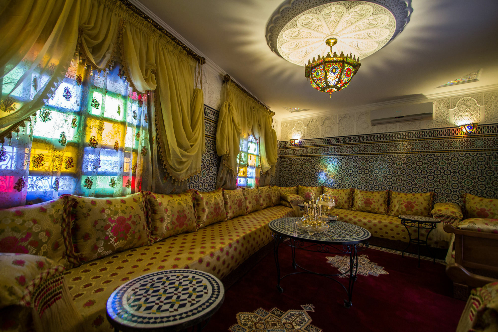 Hotel Blue Sky Fez Bagian luar foto
